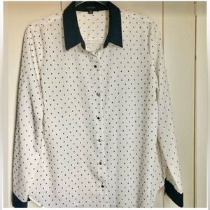 Anne Taylor White and Black Polka Dot Button-Up Shirt